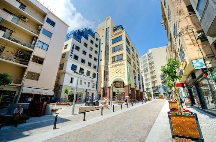 Luxury Apartment With Valletta And Harbour Views Sliema 0*,  Malta