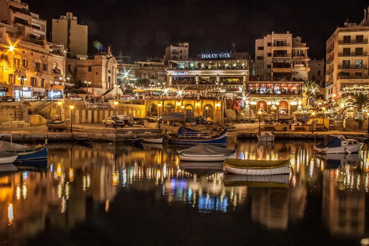Luxury Apartment With Valletta And Harbour Views Sliema 0*,